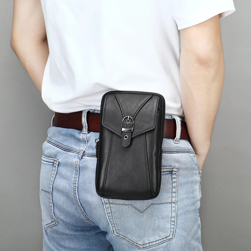 Effortless Elegance: Men's Leather Waist Pack – Compact and Stylish